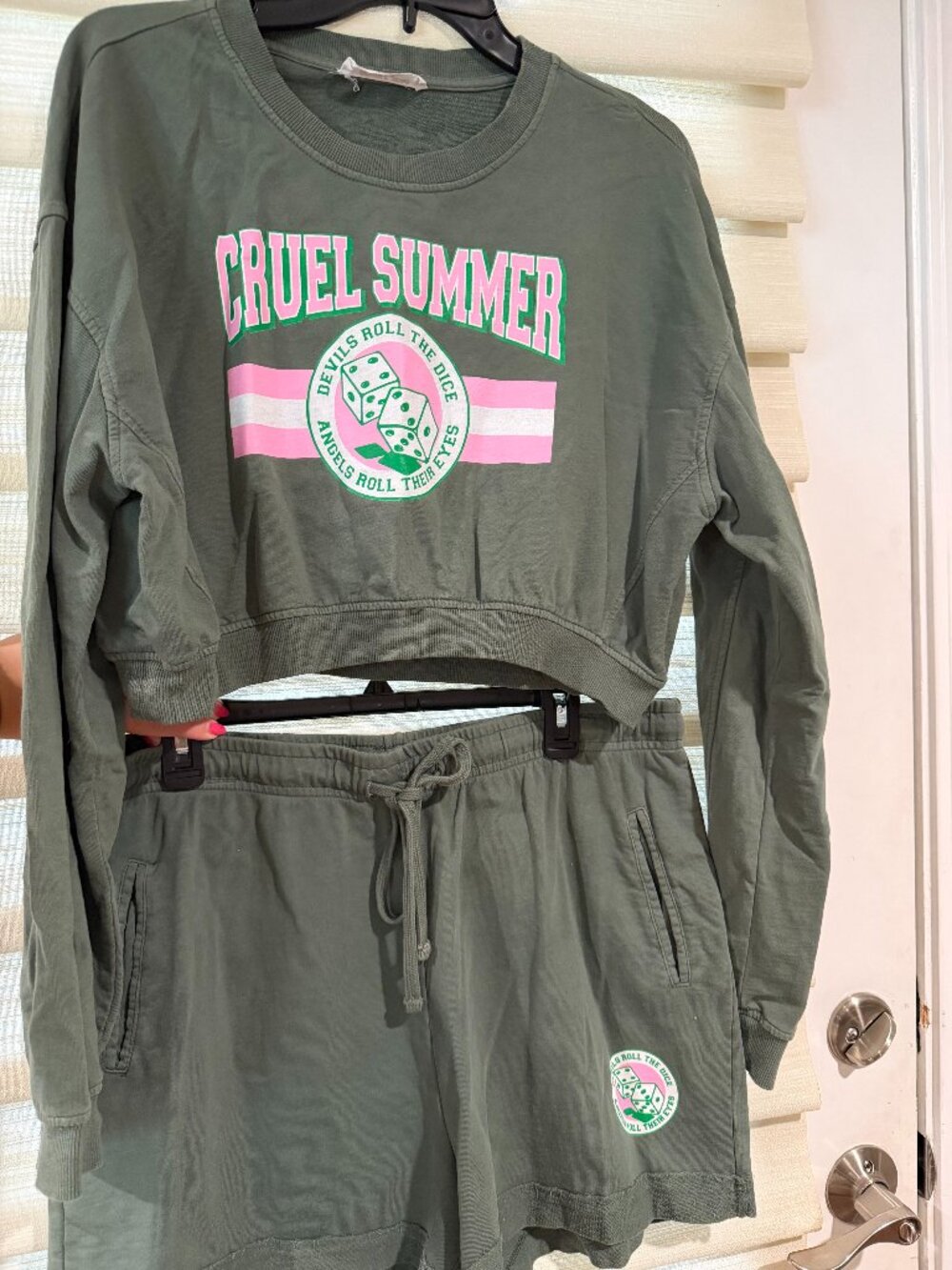Cruel Summer lounge set (size L)